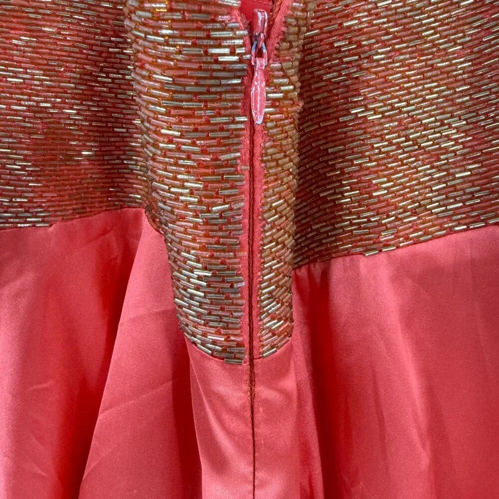 Dave & Johnny By Laura Ryner Coral Halter Dress S Polyester & Spandex V-Neck Bea - Picture 5 of 9